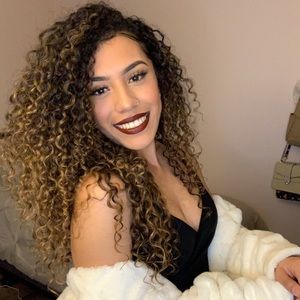 Meet your Posher, Lizeth